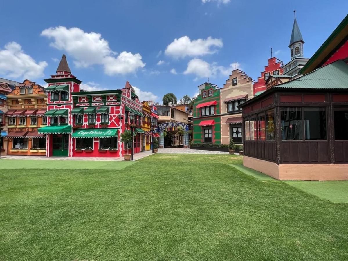 Villa Claus Inn Tlalpujahua Экстерьер фото