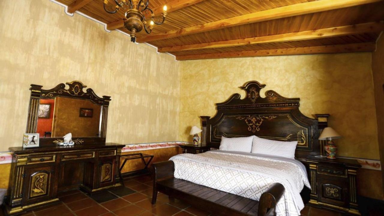 Villa Claus Inn Tlalpujahua Экстерьер фото